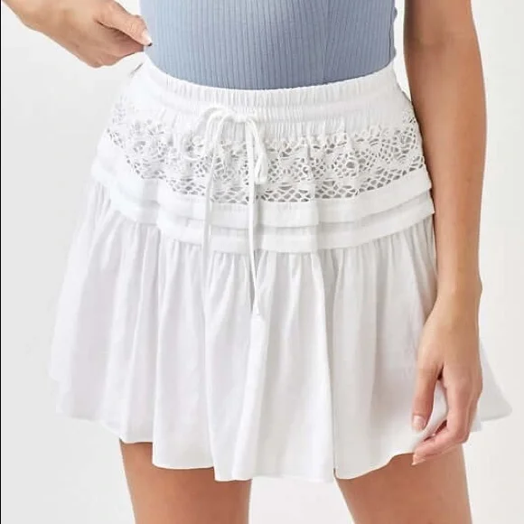 On Cloud Nine Pleated Mini Skirt - Picture 2 of 2